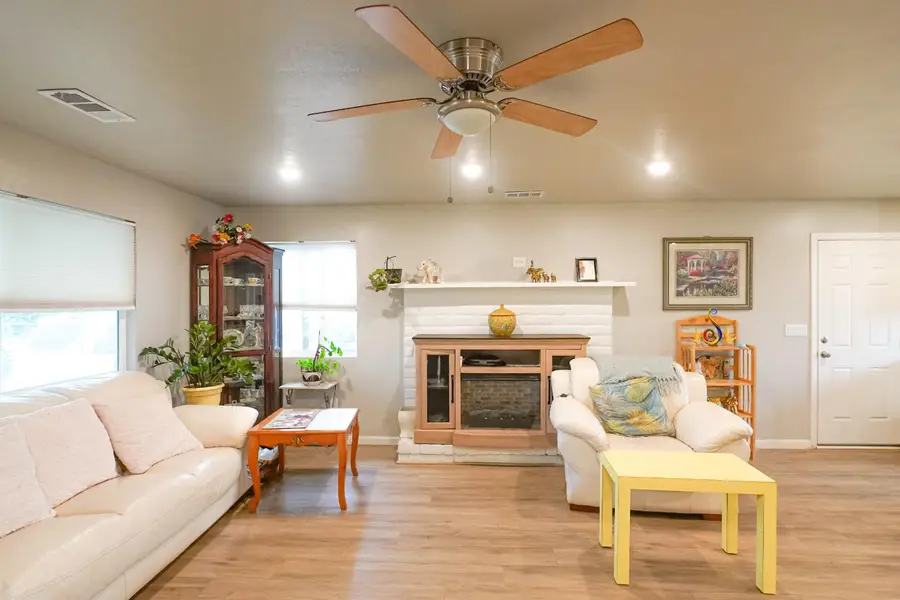 2591 Beachwood Drive, Merced, CA 95348 - Image #3