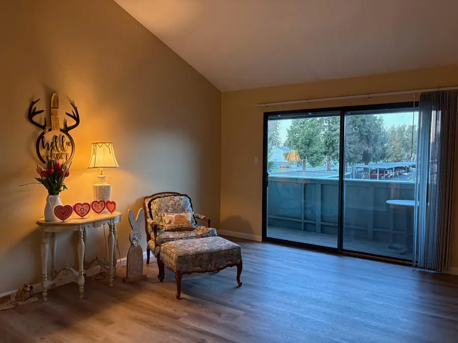 3790 W. Benjamin Holt Drive #Apt 6, Stockton, CA 95219 - Image #2