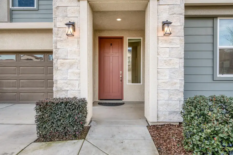 4236 Hillside Road, Madera, CA 93636 - Image #2