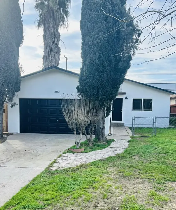 209 Locust Street, Modesto, CA 95351