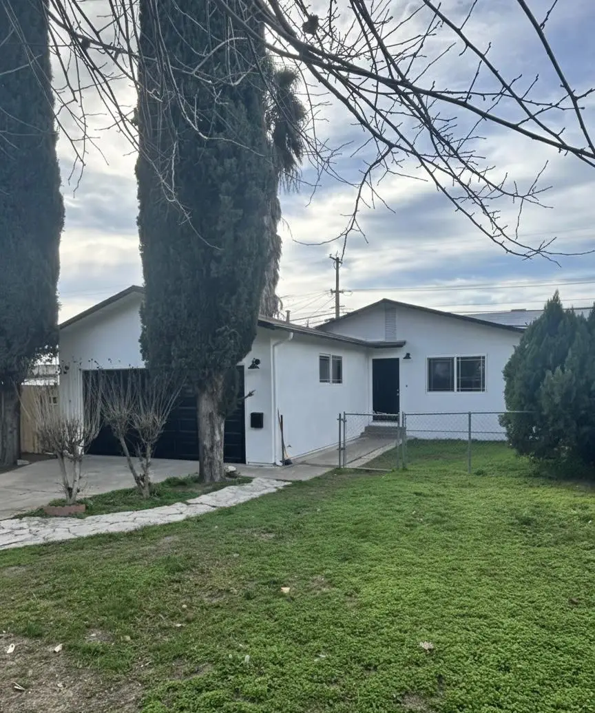 209 Locust Street, Modesto, CA 95351 - #2