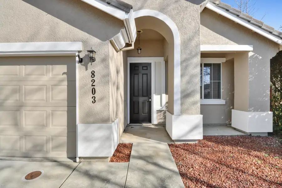 8203 Gardenside Court, Sacramento, CA 95829 - #3