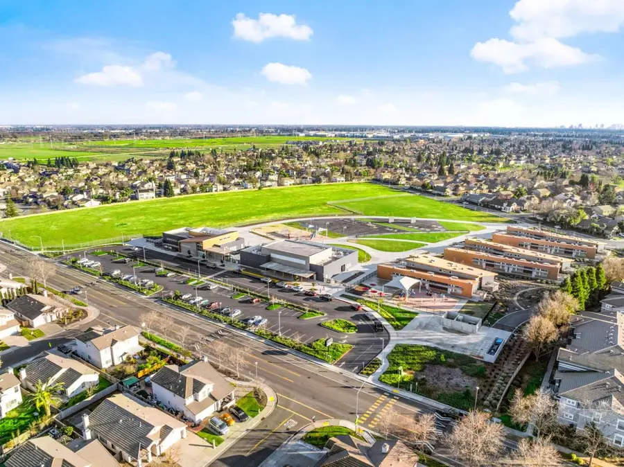 5333 Buckwood Way, Sacramento, CA 95835 - #3