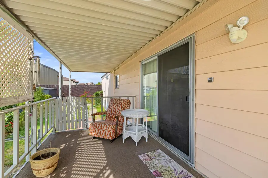 6825 Capital Cir #204, Sacramento, CA 95282 - Image #2