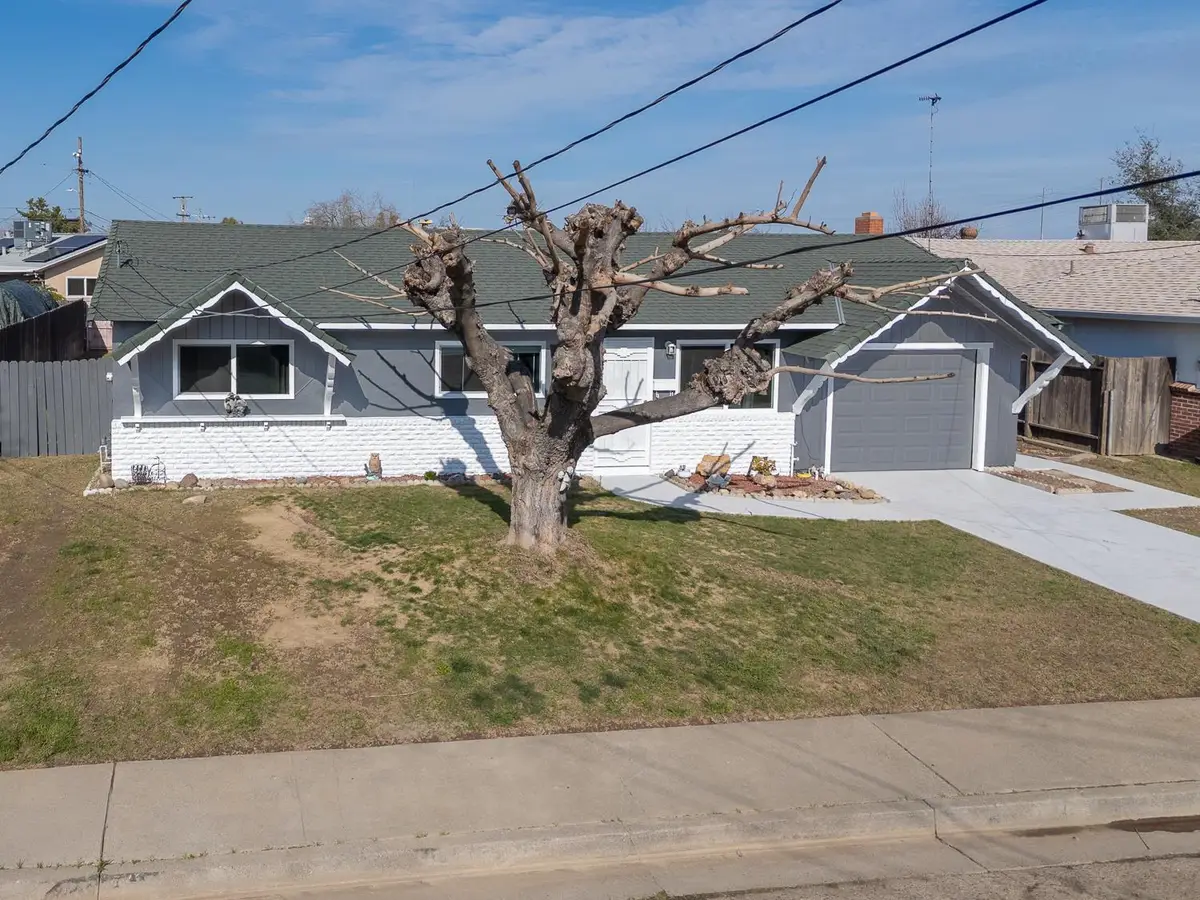 1929 Glenmore Drive, Olivehurst, CA 95961 - #1