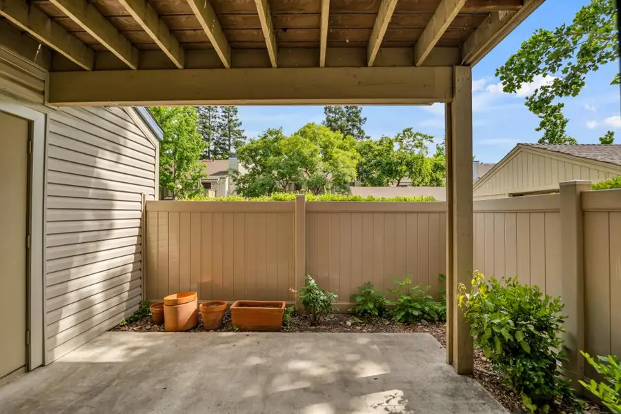 2280 Hurley Way #19, Sacramento, CA 95825 - Image #2