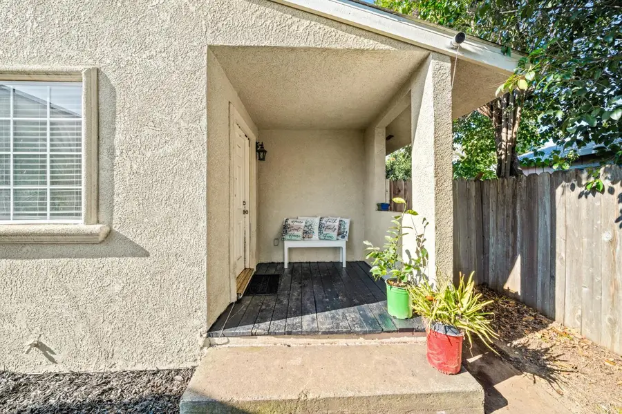 4400 79th Street, Sacramento, CA 95820 - #3