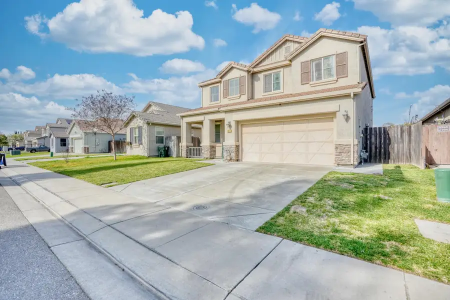 1025 Barbados Street, Manteca, CA 95337 - #2