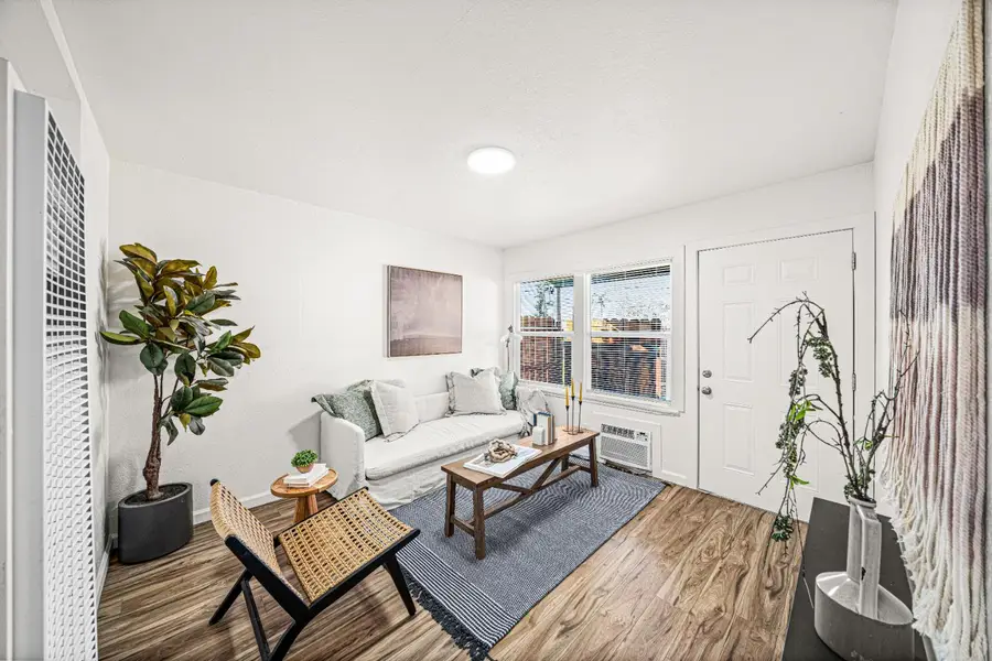 634 Cummins Way, West Sacramento, CA 95605 - #3