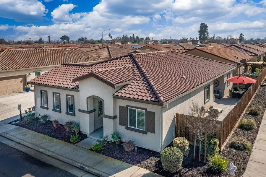 869 Grace Drive, Los Banos, CA 93635 - #2