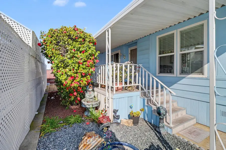 51 Millbrook Circle, Sacramento, CA 95828 - #3