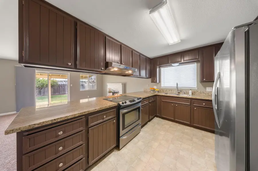 2261 Peace Way, Turlock, CA 95382 - #2