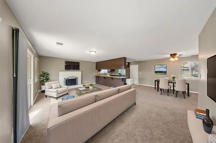 2261 Peace Way, Turlock, CA 95382 - #3