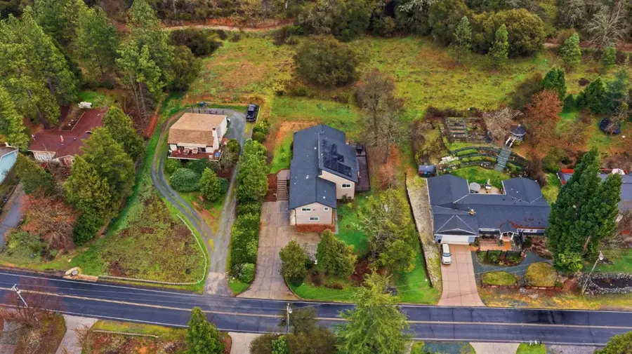 17843 Lake Forest Drive, Penn Valley, CA 95946 - #2