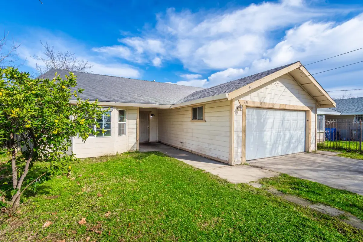 421 Lindsay Avenue, Sacramento, CA 95838 - #1