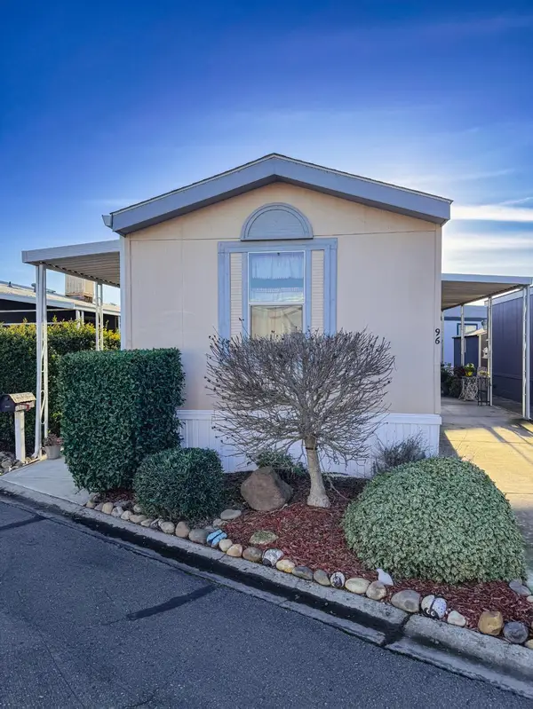 1400 Meredith Avenue #96, Gustine, CA 95322