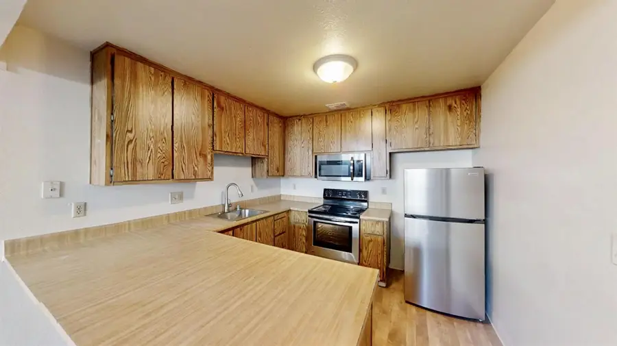 6 Topam Court, Sacramento, CA 95833 - #3