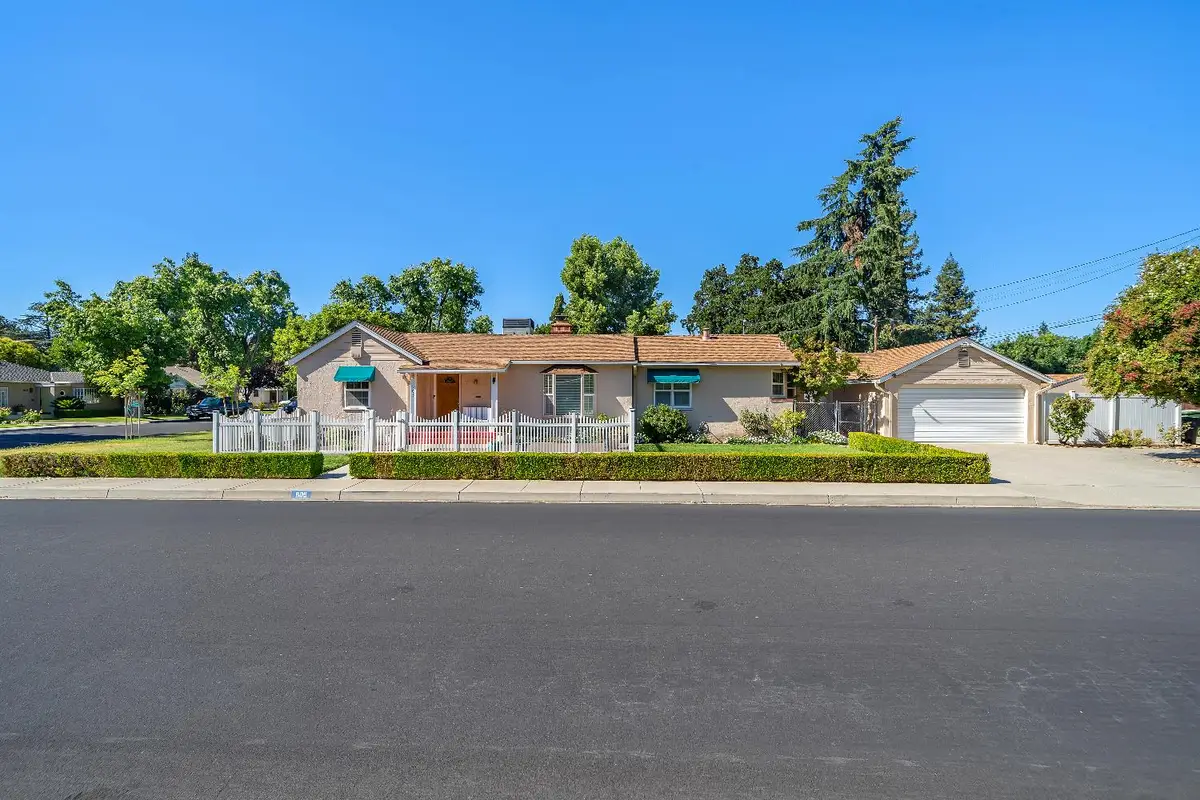 905 Roble Avenue, Modesto, CA 95354 - #1