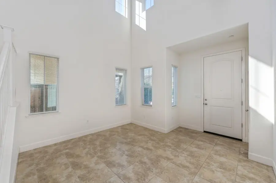 8444 Vila Gale Way, Elk Grove, CA 95757 - #3