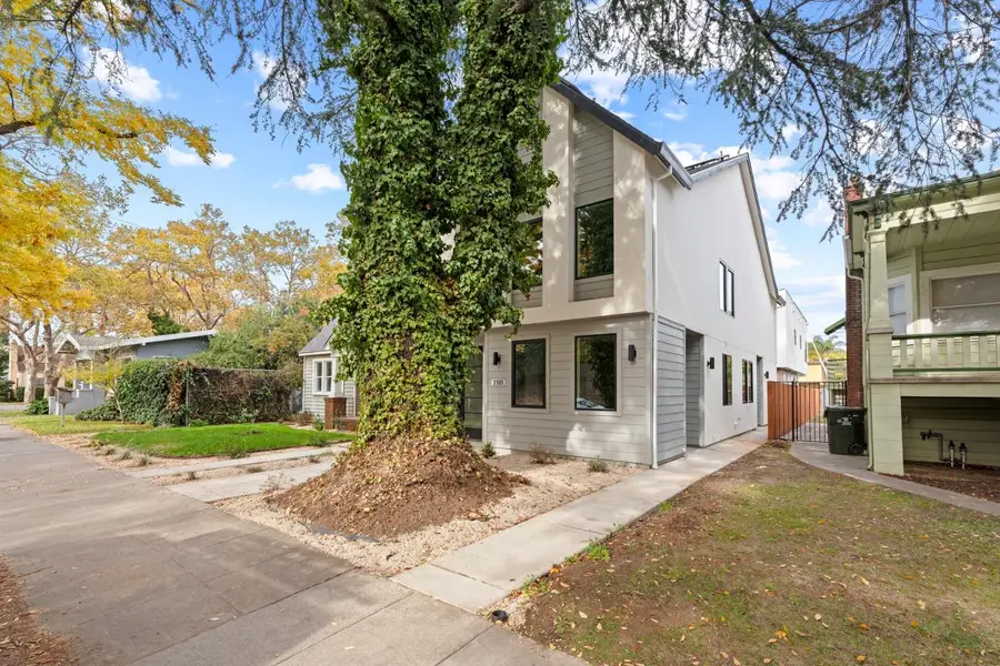 2505 W Street, Sacramento, CA 95818 - #2