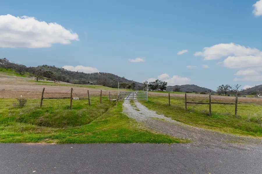 6074 Chaparojjas Street, Angels Camp, CA 95222 - #2