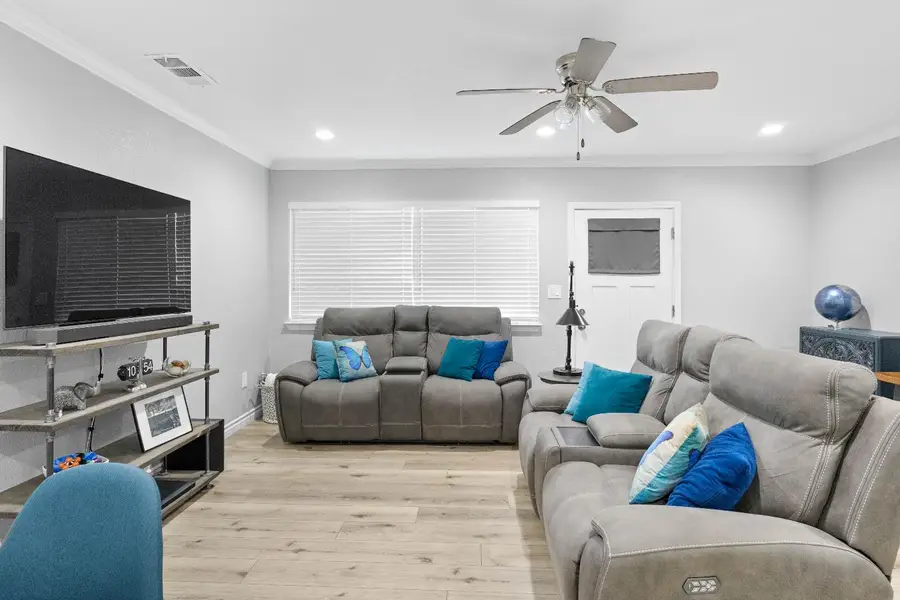 1524 S School Street, Lodi, CA 95240 - #2