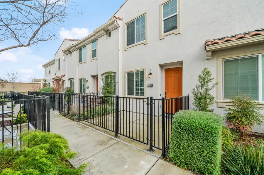 5301 E Commerce Way #58104, Sacramento, CA 95835 - #3