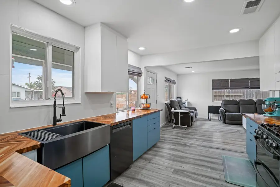 832 Jackson Street, Winters, CA 95694 - #2