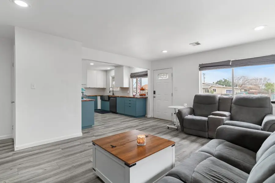 832 Jackson Street, Winters, CA 95694 - #3