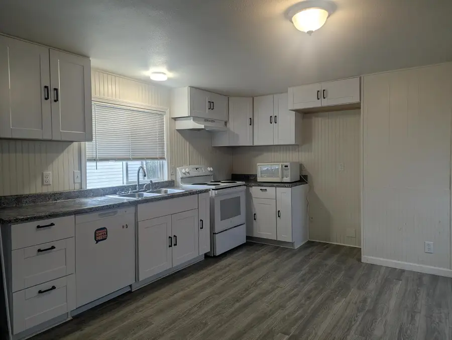 Address Withheld By Seller, Downtown Northeast Neighborhoods Treasure Island, CA 97462 - #2