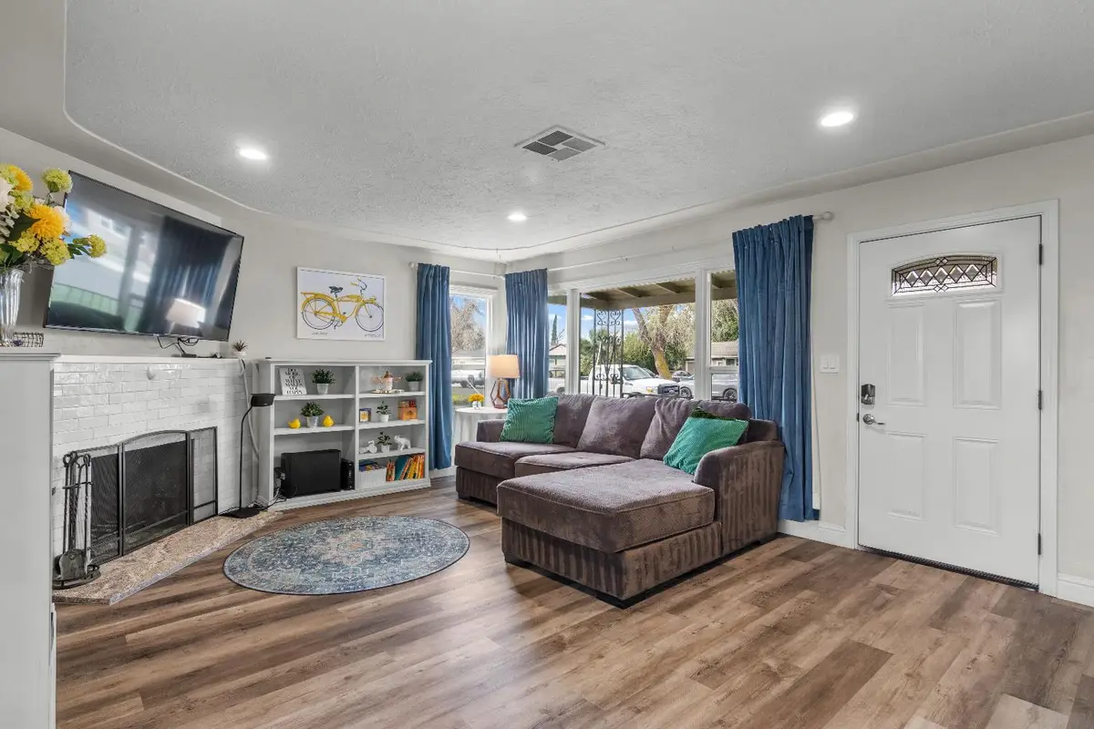 346 Severin Avenue, Modesto, CA 95354 - #1