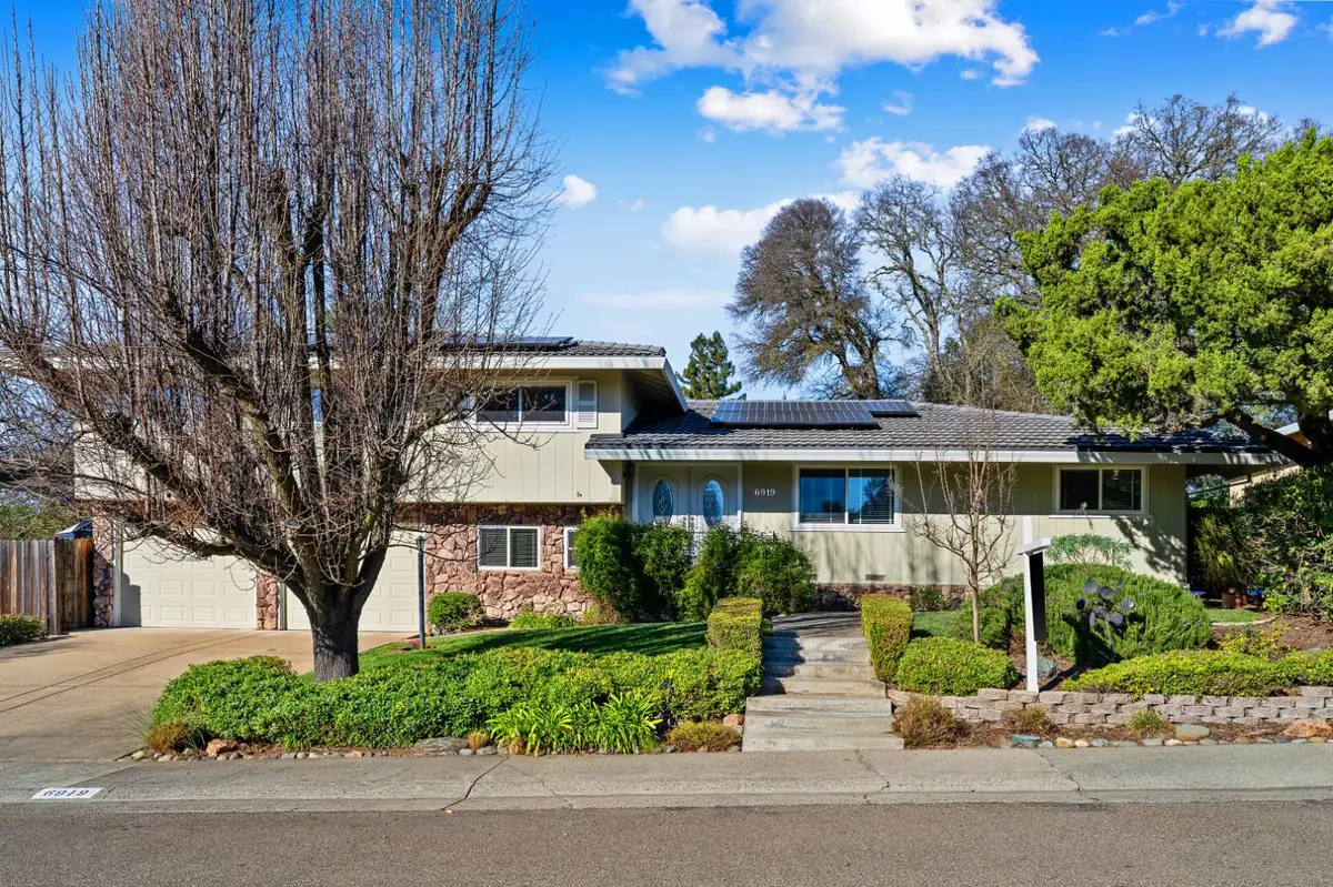 6919 Lisa Marie Way, Carmichael, CA 95608 - #1
