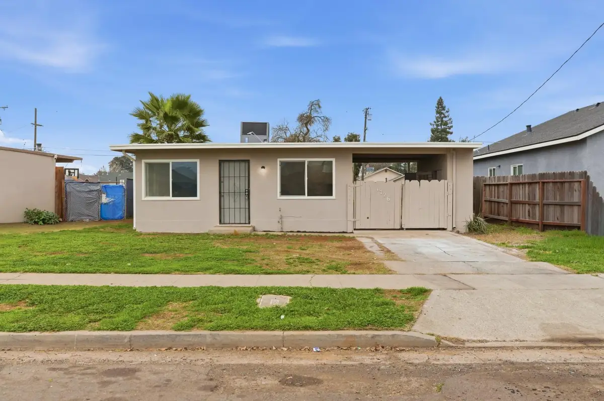 1726 E 23rd Street, Merced, CA 95340 - #1