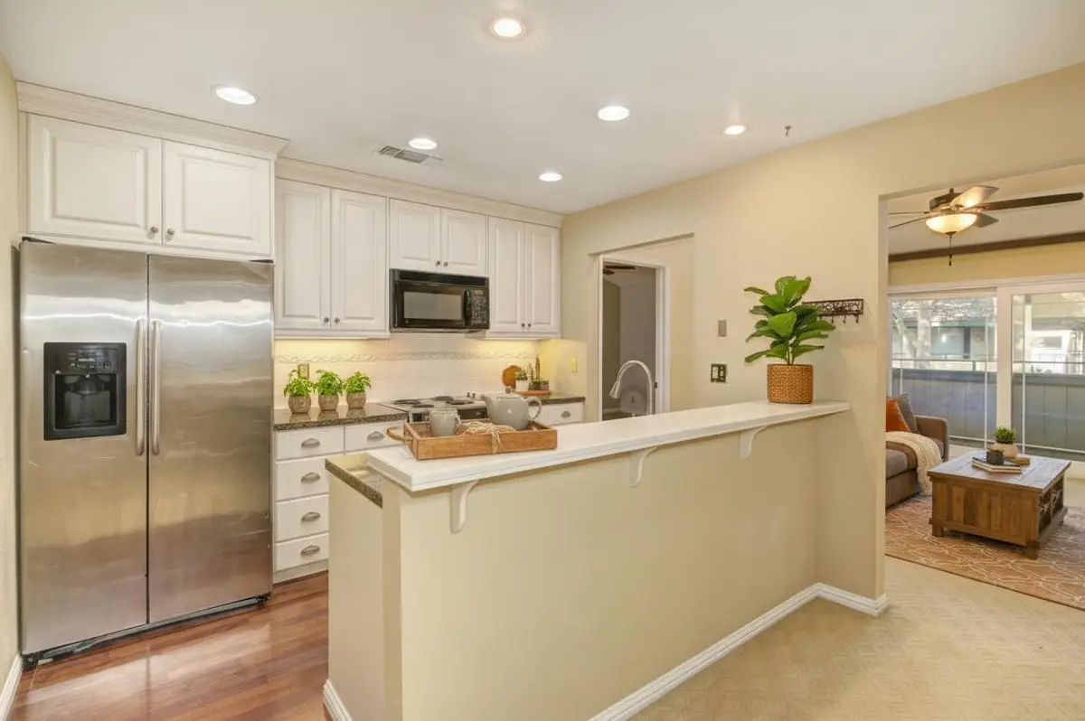 350 Del Verde Circle #6, Sacramento, CA 95833 - #1