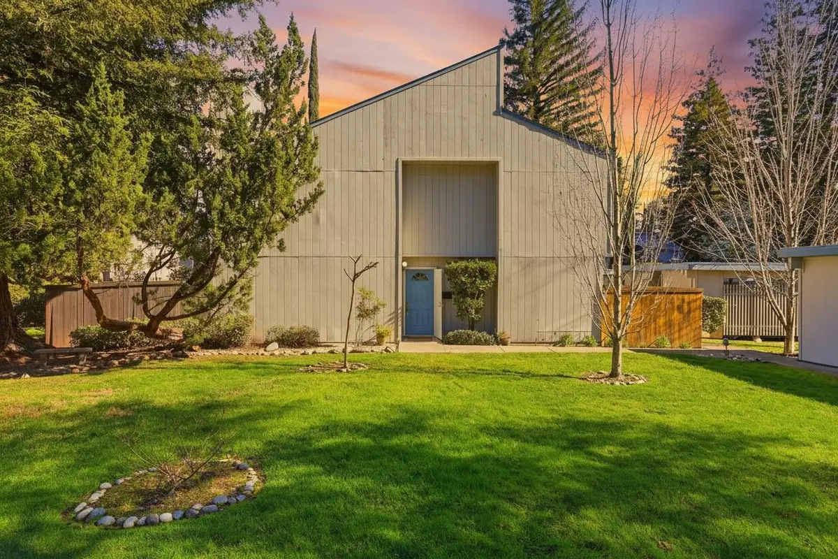 5274 Lake Knoll Lane, Fair Oaks, CA 95628 - #1