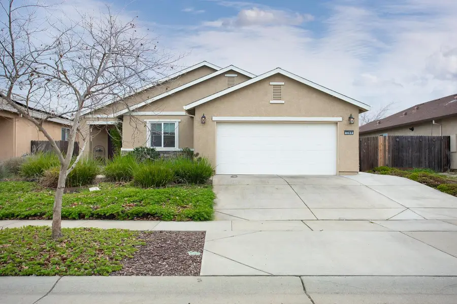 1344 Ladyfern Street, Plumas Lake, CA 95961 - #2