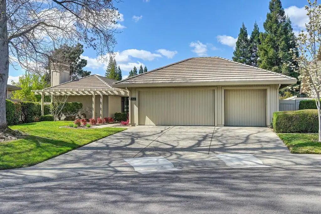 2046 Texas Bar Court, Gold River, CA 95670 - #1