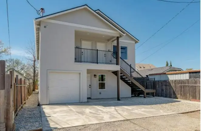 4117 33rd Street, Sacramento, CA 95820 - #1