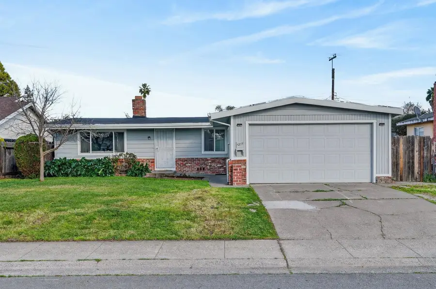 7255 15th Street, Sacramento, CA 95822 - #3