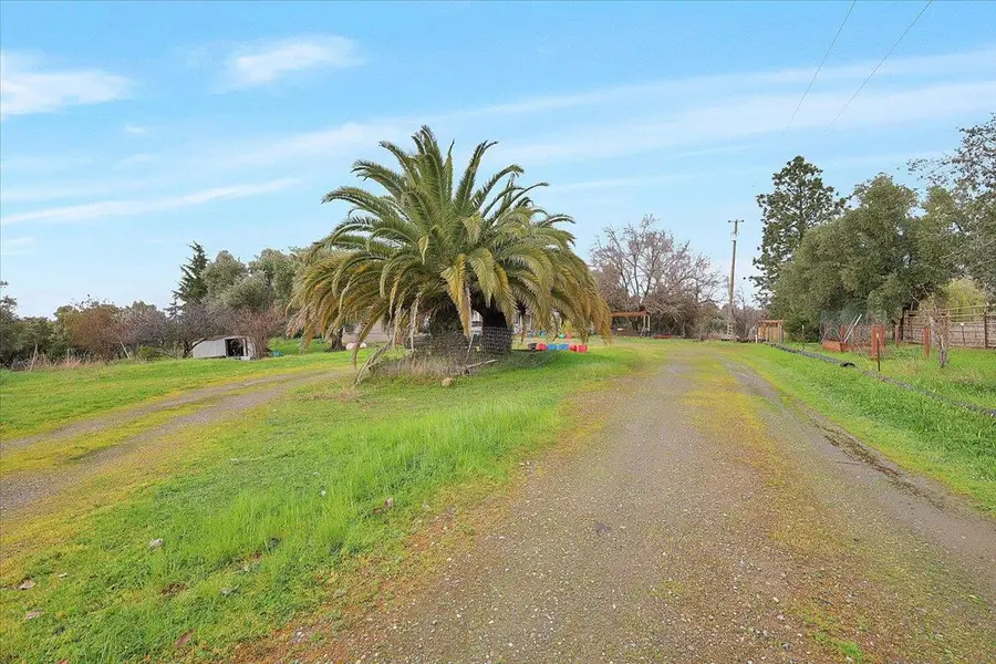 5423 Virginia Road, Marysville, CA 95901 - #3