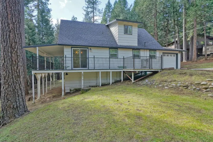 5163 Loch Leven Drive, Pollock Pines, CA 95726 - #2
