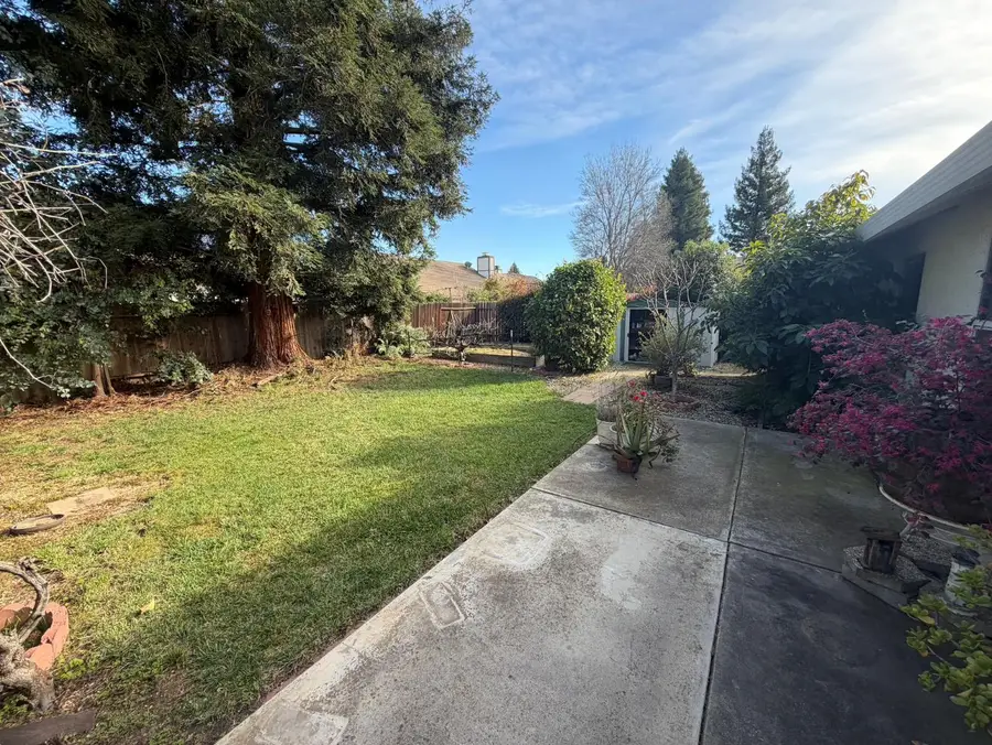 1544 Portola Valley Road, Yuba City, CA 95993 - #2