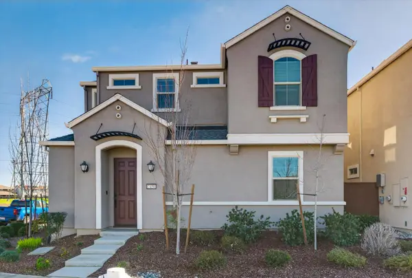 7450 Clear Lake Alley, Sacramento, CA 95829