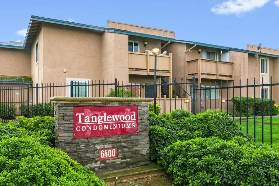 6400 66th Avenue #11, Sacramento, CA 95823 - #3