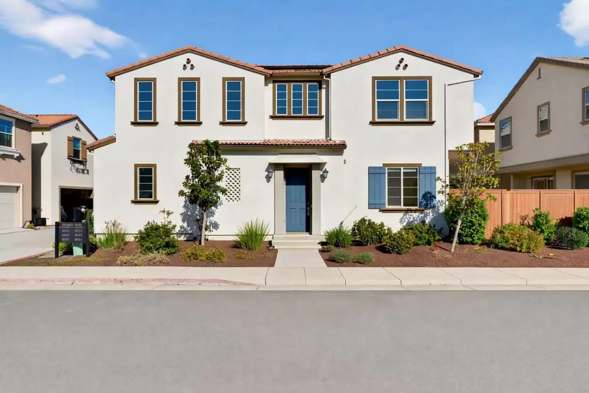 8851 Solo Way, Elk Grove, CA 95757 - #1