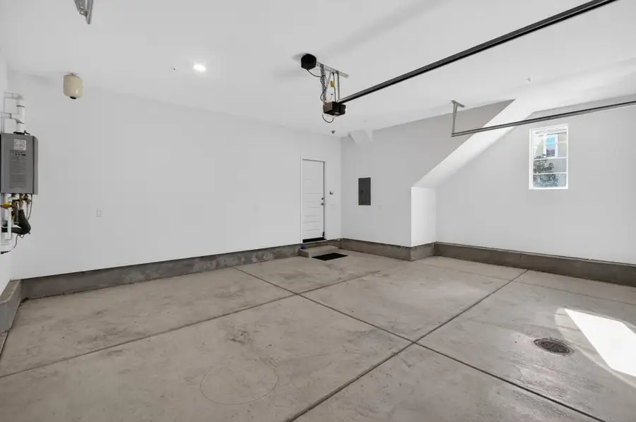 8851 Solo Way, Elk Grove, CA 95757 - #2