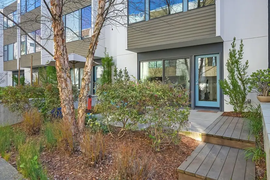 979 Eames Walk, West Sacramento, CA 95691 - #3