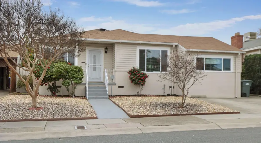 163 Hillcrest Avenue, Pittsburg, CA 94565 - #2