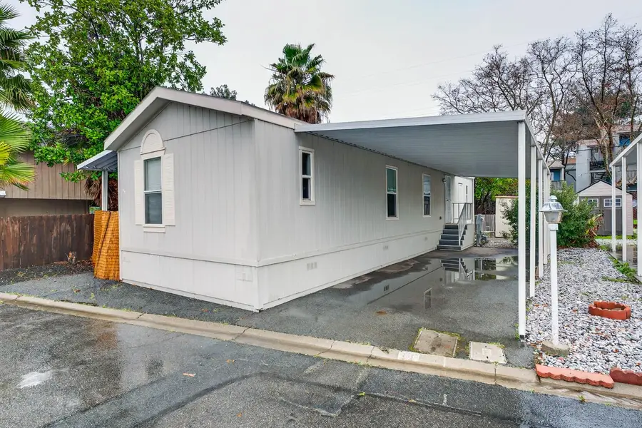 96 Welcome Avenue, Concord, CA 94518 - #3