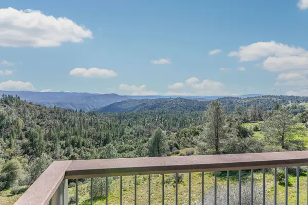 1218 Laurel Lane, Murphys, CA 95247